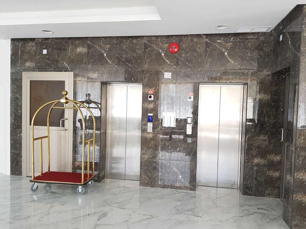 Magic Suite Al Mahboula Kuwait City Ngoại thất bức ảnh